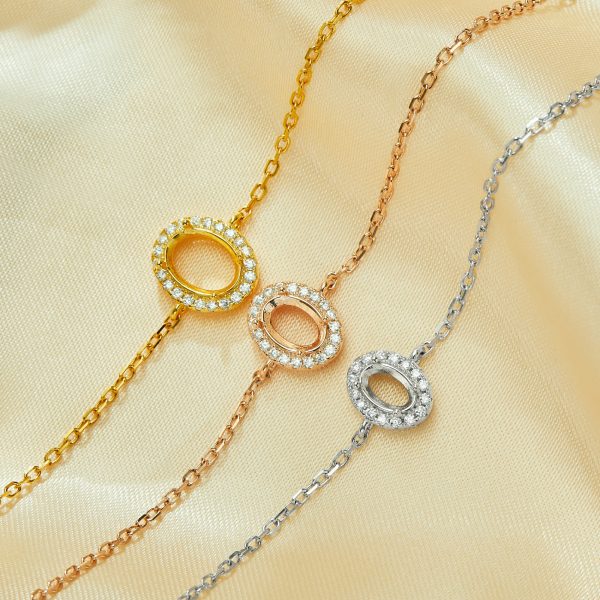 Holly Bracelet